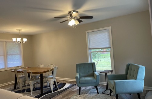 Crisfield Casa | Come, sit back and relax at the "Catch of the Bay"