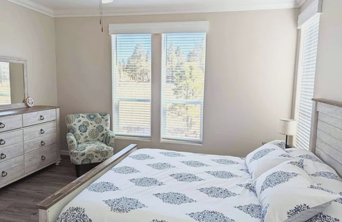Alpine Casa | Hays Hideaway