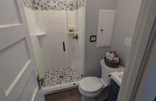 Cascade Cabaña | Cottage Next to the Creek in Historic Cascade Canyon At The Foot Of Pikes Peak