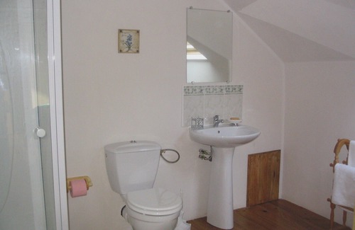Chigne Casa | Spacious converted Barn - fully equiped - family friendly Gite sleeps 6 (Rose)