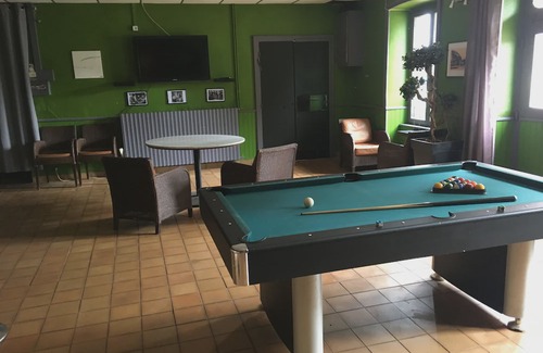 Gelles Apartamento | Studio facing Sioule near Vulcania