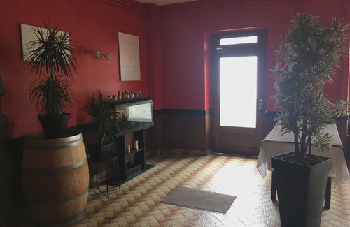 Gelles Apartamento | Studio facing Sioule near Vulcania