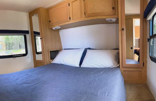 River Bourgeois Otro | Camper's Nest secluded on a protected canoe bay only 12 min distant to St.Peters