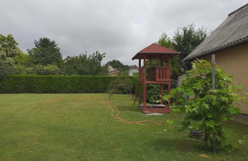 Balatonkiliti Apartamento | Holiday apartment in a quiet location with pool and children's playground