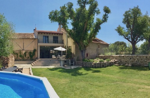 Pradena Cabaña | House the three walnuts