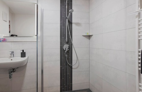 Meßkirch Apartamento | Holiday Apartment Donautal with Wi-Fi, Balcony, Shared Garden