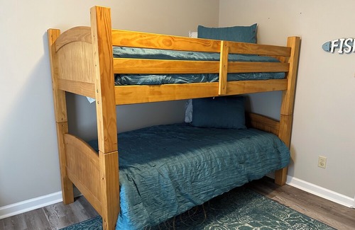 Crisfield Casa | Come, sit back and relax at the "Catch of the Bay"