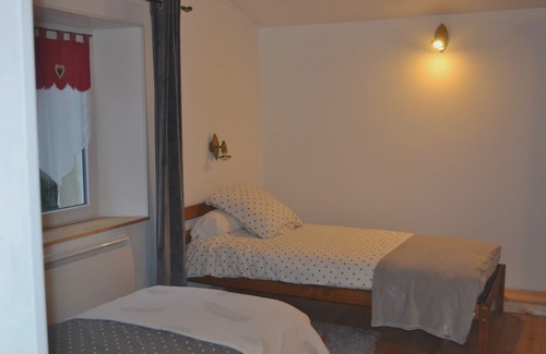 Fremifontaine Casa | Maison d'hôtes A la fontaine fleurie 88