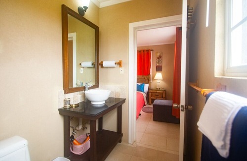 Fortescue Apartamento | 1 bdrm apartment with atlantic ocean views, beach 4mins