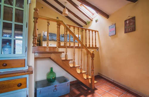 Fresnedo Cabaña | La Carrozal: A Charming Refuge in Asturias