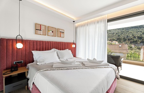 Nafplion City Centre Hotel | Ennea Muses Rooms and Suites