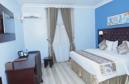 Owerri Hotel | Glo-ran Hotel and Event Place