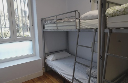Segundo Ensanche Hostal | Aloha Hostel