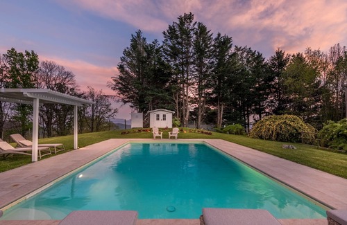 Pescaglia Villa | Grumo Farmhouse with Private Pool and View near Lucca
