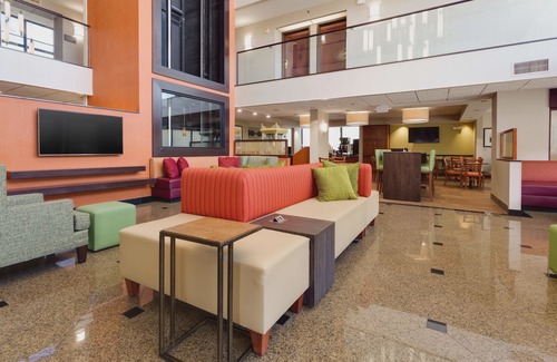 Englewood Hotel | Drury Inn & Suites Denver Tech Center