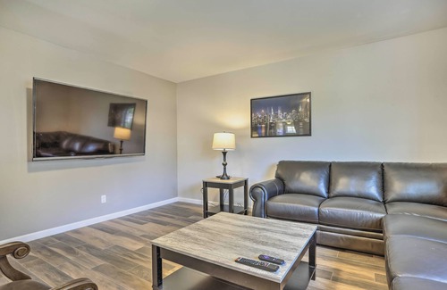 Glen Cove Apartamento | Ideally Located Glen Cove Apartment!