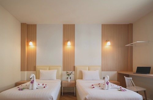 Bang Sare Hotel | Grandbangsaray
