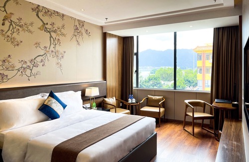 Duanzhou Qu Hotel | White Swan Guest House