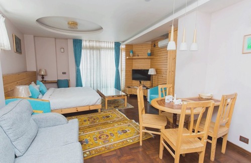 Hattiban Hotel | Lalit Service Apartment