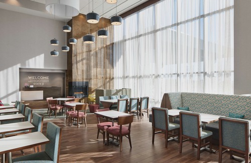 Franklin Hotel | Hampton Inn & Suites Franklin Indianapolis