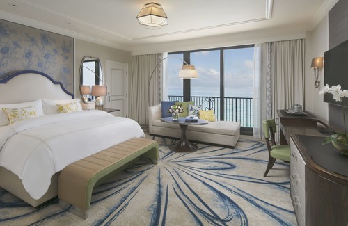 Palm Beach Hotel | The Breakers Palm Beach