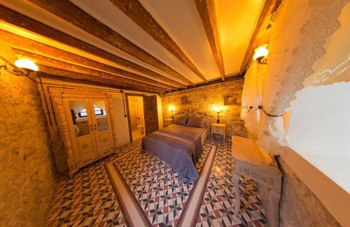 Ayvalik City Center Hotel | CavlıHane 1885