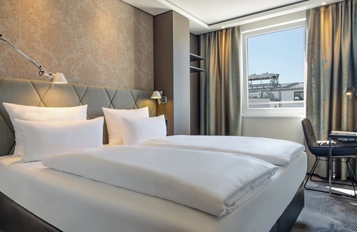 Hackenviertel Hotel | Motel One München Sendlinger Tor