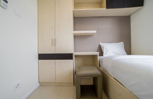 Hegarmanah Apartamento | Homey 2BR Apartment at Parahyangan Residence near Parahyangan University By Travelio