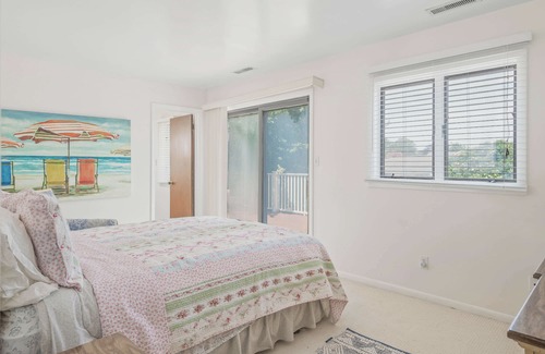 Seabreeze Condominio | Bayfront to Beach Beauty Access to bay