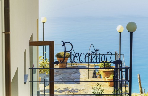 Volastra Hotel | Albergo Luna di Marzo