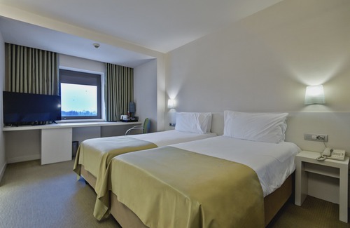 Sector 1 Hotel | Ramada Plaza by Wyndham Bucharest Convention Center