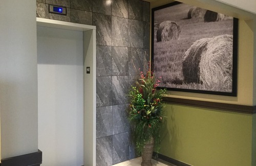 Hardisty Hotel | Super 8 by Wyndham Hardisty