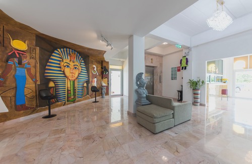 Lop Buri Hotel | Oasis Hiso Hotel