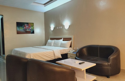 Jos Hotel | Steffan Hotel and Suites