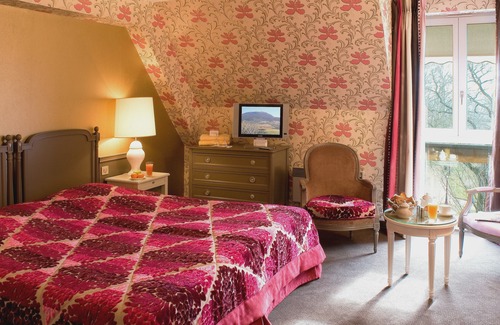 Saint-Hippolyte Hotel | Logis Hotel Le Parc & Spa