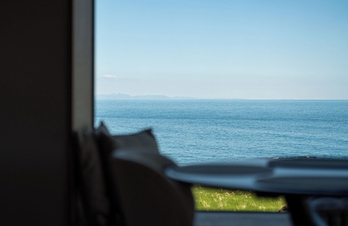 Hellnar Hotel | Peninsula Suites