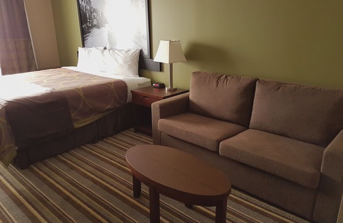 Hardisty Hotel | Super 8 by Wyndham Hardisty