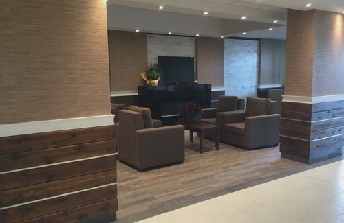 Hardisty Hotel | Super 8 by Wyndham Hardisty