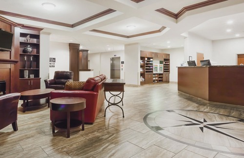 Creston Hotel | Ramada by Wyndham Creston