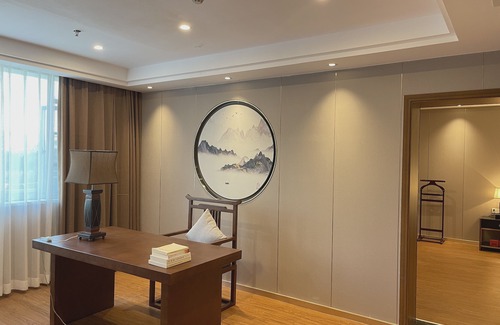 Duanzhou Qu Hotel | White Swan Guest House