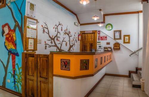 Kennedy Cama Y Desayuno | Hostal Macaw