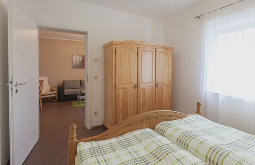 Weißig Apartamento | Modern Apartment in Weissig Saxony With Garden