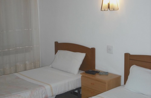 Cassa de la Selva Hostal | Hostal Cassà