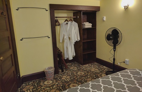 Richmond Hotel | Bluebird Guesthouse