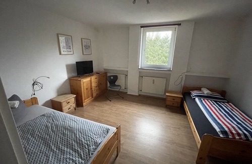 Wolfsanger Apartamento | Bed4You Gästehaus 2
