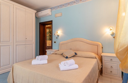 Diecimo Cama Y Desayuno | Lucca Franco's Villa