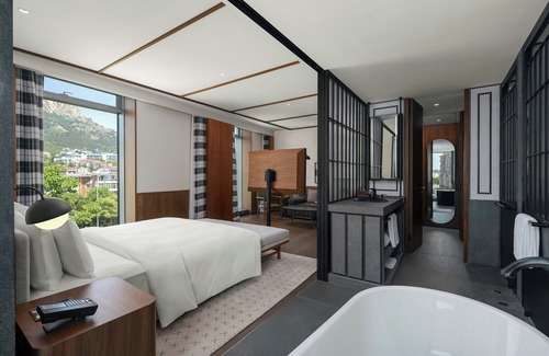 Laoshan Hotel | Flow and Co. Qingdao, Autograph Collection