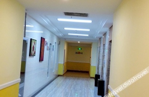 Jintai District Hotel | Home Inn · Neo (Baoji Wanda Plaza Branch)