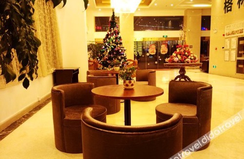 Yixiu District Hotel | GreenTree Inn Anqing East Yingbin Road High-Speed Railway Station