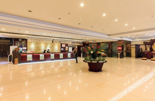 Hongqi District Hotel | Fulide Holiday Hotel (Pangdonglai Branch, Pingyuan Road, Xinxiang)